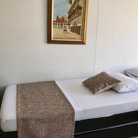 Comodo Apartaestudio, En Sector El Laguito Apartamento *