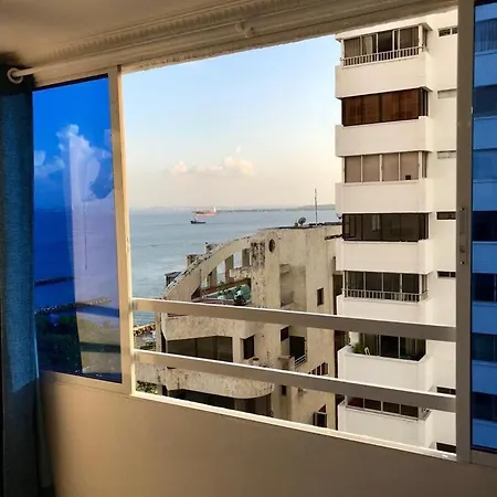 Apartamento Comodo Apartaestudio, En Sector El Laguito Cartagena